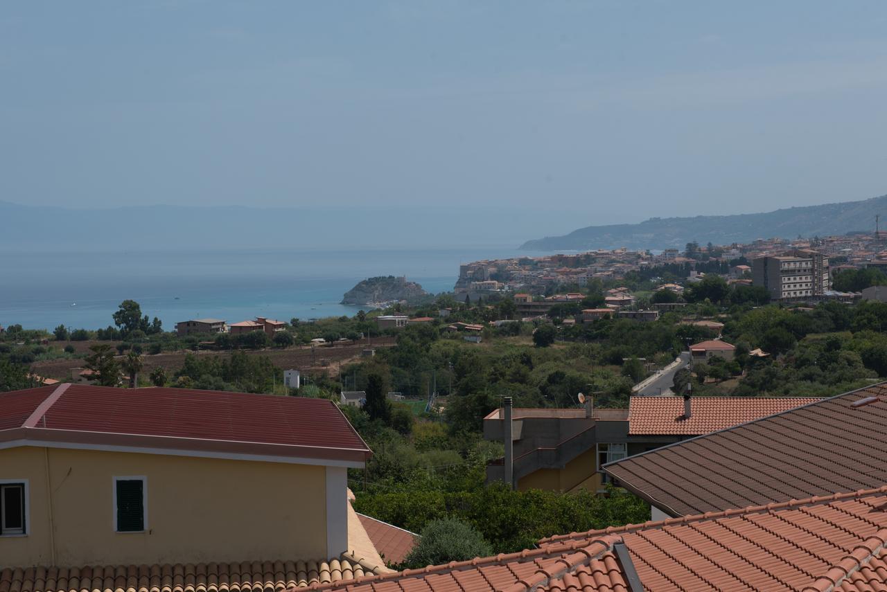 B&B Decarlo Property Tropea Exterior foto